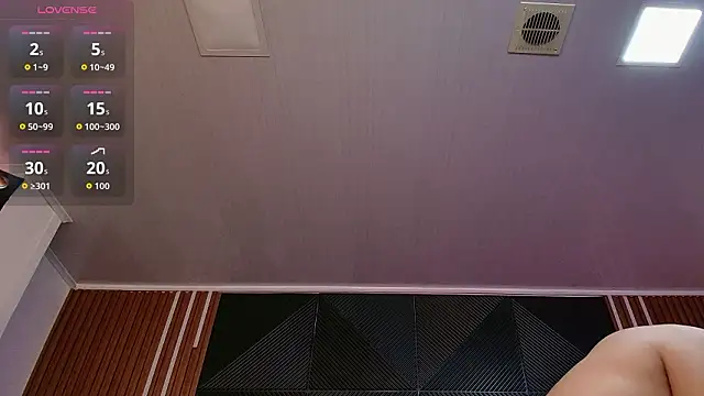 Snapshot of lorenzo_walker_1 chatting on February 2, 5:34 pm lorenzo walker 1 online show from February 2, 5:34 pm