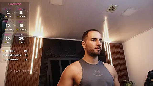 Snapshot of lorenzo_walker_1 chatting on February 25, 5:13 pm lorenzo walker 1 online show from February 25, 5:13 pm