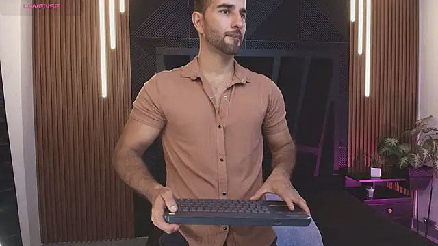 lorenzo walker 1 online show from January 17, 5:49 pm