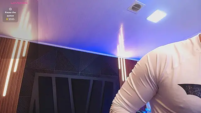 lorenzo walker 1 online show from March 12, 5:17 pm