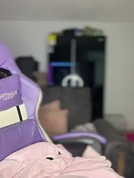 Stormi th online show from April 17, 12:35 am