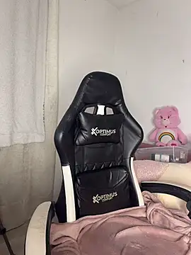Stormi th online show from May 26, 12:31 am