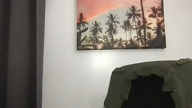 Snapshot of SattivvaXXX chatting on February 27, 10:37 am SattivvaXXX online show from February 27, 10:37 am