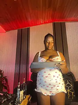EbonyTanisha online show from May 21, 8:17 pm