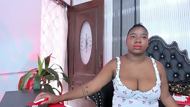 EbonyTanisha online show from May 30, 6:13 pm