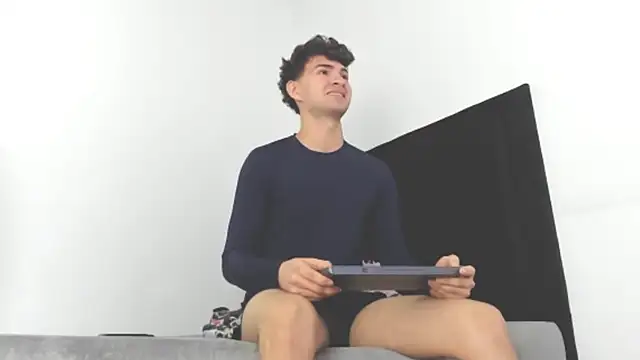 camilo model online show from February 18, 1:03 am