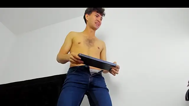 camilo model online show from February 26, 8:53 pm