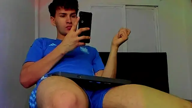 camilo model online show from May 12, 2:19 am