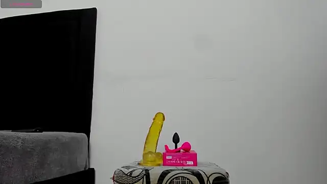 camilo model online show from March 8, 5:44 am