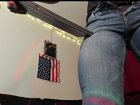 camilo model online show from January 12, 8:21 am