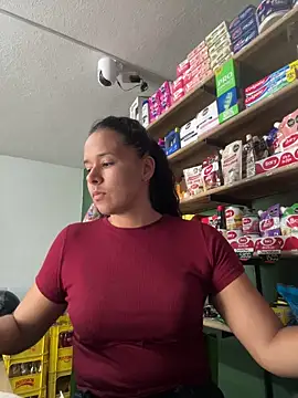 lannabellx online show from February 17, 8:39 pm