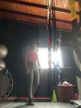 lannabellx online show from June 2, 5:13 pm