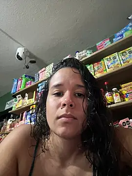 lannabellx online show from June 10, 1:18 am