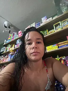 lannabellx online show from May 8, 10:57 pm