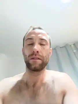 Alvarroo69 online show from May 30, 5:58 am