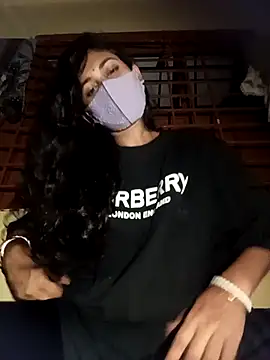 queenneha69 online show from April 25, 4:48 pm