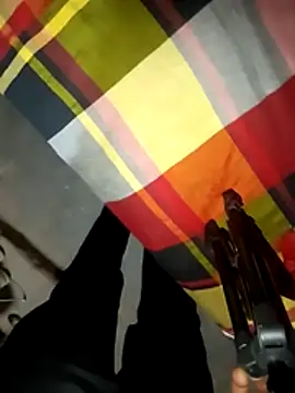 Snapshot of queenneha69 chatting on February 18, 11:50 am queenneha69 online show from February 18, 11:50 am