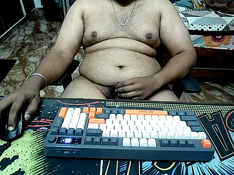 maxi23932 online show from January 10, 4:08 am