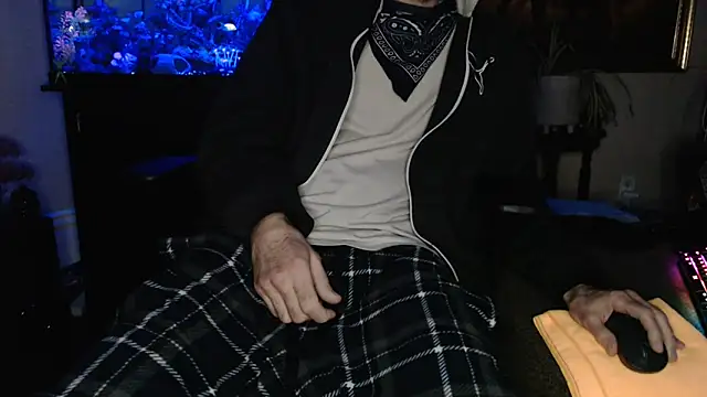 EspanolVato online show from March 5, 10:23 am