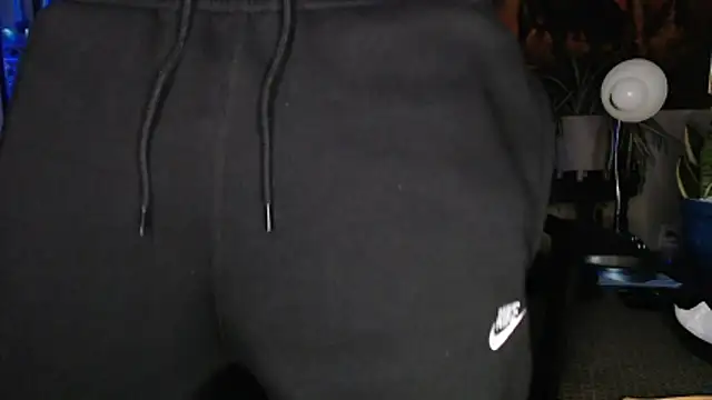 EspanolVato online show from March 22, 11:45 am