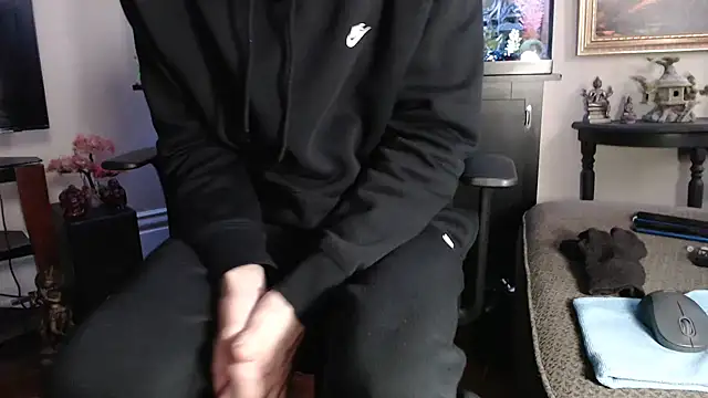 Snapshot of EspanolVato chatting on February 4, 10:38 pm EspanolVato online show from February 4, 10:38 pm