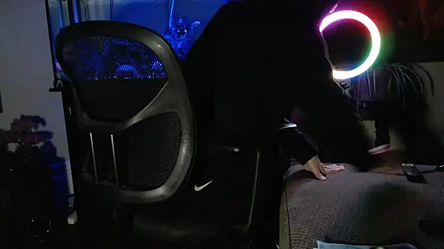 Snapshot of EspanolVato chatting on February 11, 10:59 am EspanolVato online show from February 11, 10:59 am