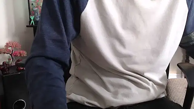 EspanolVato online show from March 13, 8:14 pm