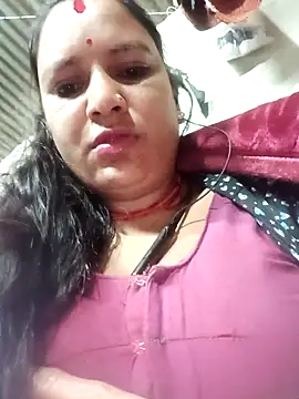 Hot hiuj online show from February 11, 10:31 pm