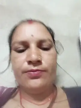 Hot hiuj online show from May 21, 8:06 pm