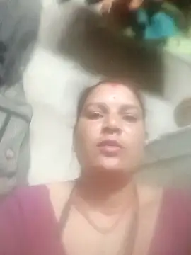 Hot hiuj online show from May 3, 11:19 pm