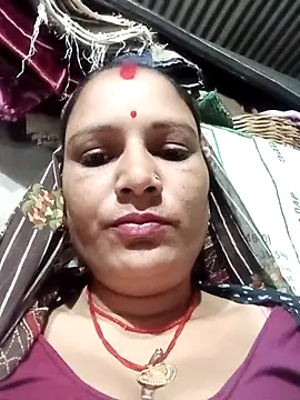 Hot hiuj online show from January 12, 11:28 am