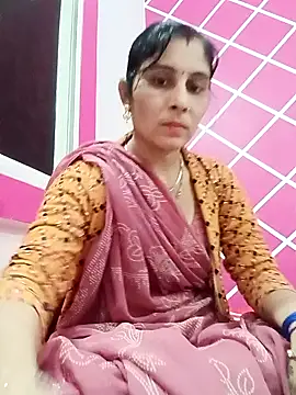 Snapshot of Hot_ree85 chatting on February 5, 7:26 am Hot ree85 online show from February 5, 7:26 am