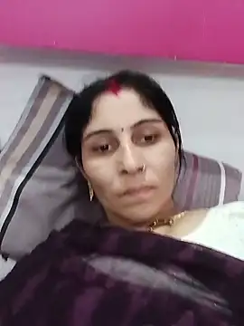 Hot ree85 online show from May 17, 4:29 pm