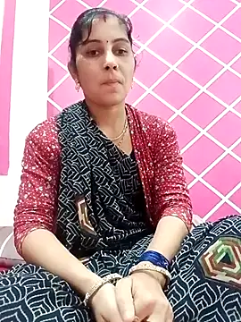 Snapshot of Hot_ree85 chatting on February 8, 5:16 am Hot ree85 online show from February 8, 5:16 am