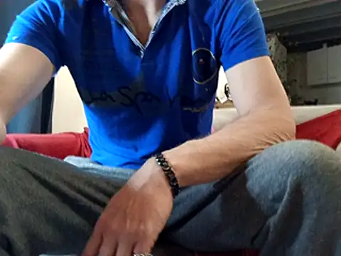 chrisopen07 online show from February 5, 5:53 pm