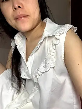 lealia699 online show from January 9, 8:10 am