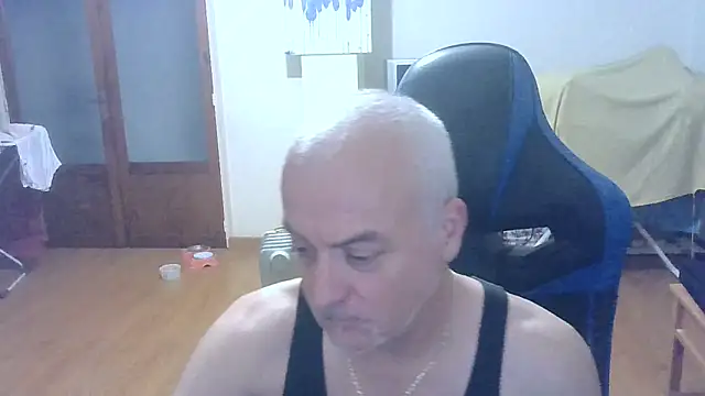 Antoniman9 online show from March 14, 12:38 am