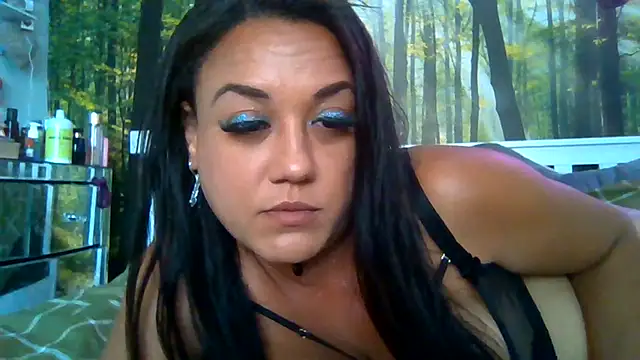Snapshot of bustylexy36 chatting on August 2, 2:48 pm bustylexy36 online show from August 2, 2:48 pm