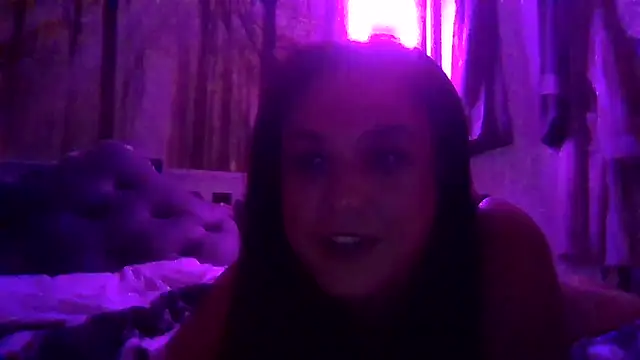 Snapshot of bustylexy36 chatting on July 27, 10:17 pm bustylexy36 online show from July 27, 10:17 pm