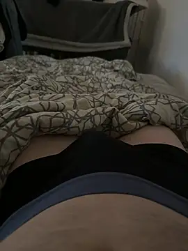 tonieja97 online show from February 26, 1:49 am