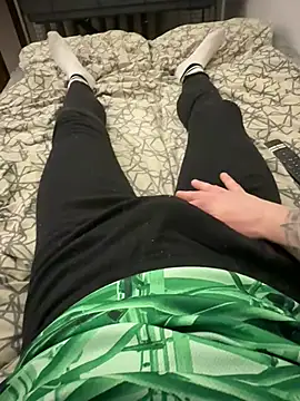 tonieja97 online show from April 13, 3:21 am