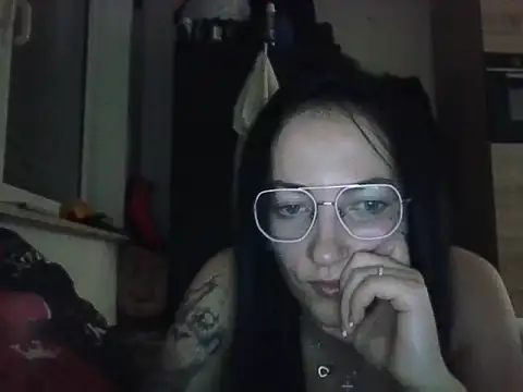 ElizaElias online show from February 22, 10:11 pm