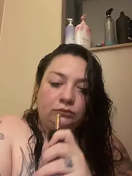 tattedma013 online show from January 6, 11:53 pm