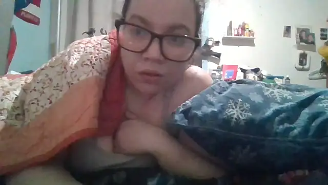 bellakay19 online show from February 10, 6:34 am