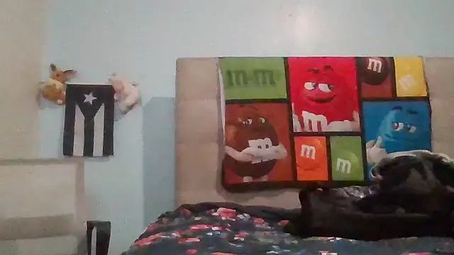 bellakay19 online show from April 10, 4:19 am