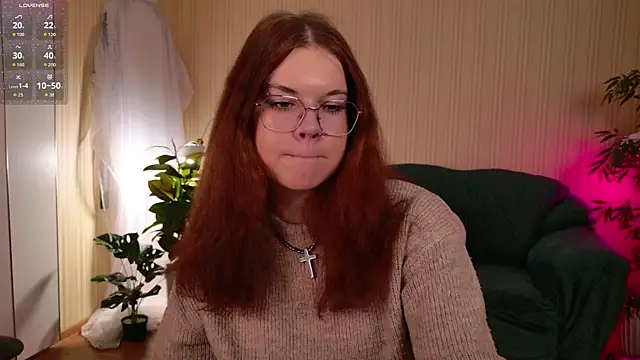 A Lot of Bunny online show from April 9, 1:06 pm