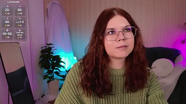 A Lot of Bunny online show from February 28, 7:19 am