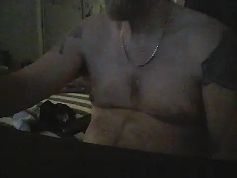 loudandproud online show from April 15, 10:43 am