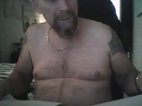 loudandproud online show from January 19, 6:50 am