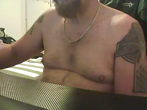 loudandproud online show from April 5, 2:02 pm